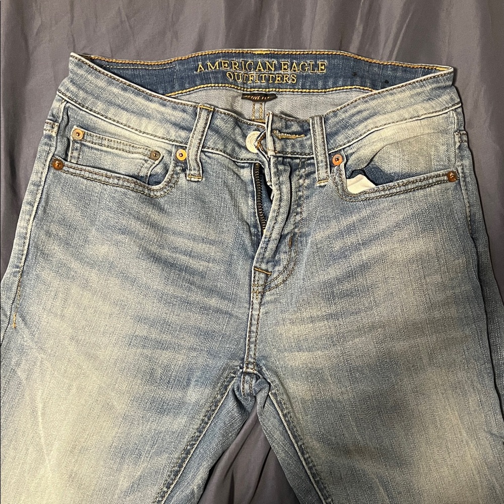 American Eagle Outfitters Light Blue Skinny Jeans